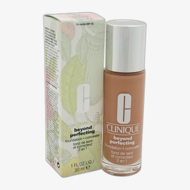 Clinique Beyond Perfecting Foundation + Concealer (14 Vanilla)