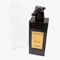 Trussardi Le Vie Di Milano Hidden Corner of Fontana dei Baci EDP Intense