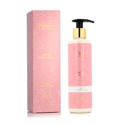 The Merchant of Venice Rosa Moceniga Conditioner