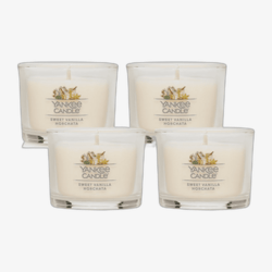 Yankee Candle Signature Scented Candle Sweet Vanilla Horchata
