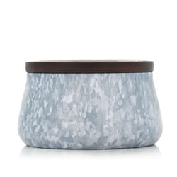 Yankee Candle Outdoor Fresh Rain Scented Candle