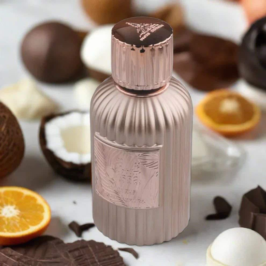Paris Corner Qissa Delicious Eau De Parfum uniseks kvepalų flakono nuotrauka