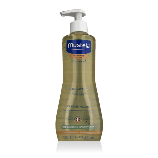 Mustela Bébé Cleansing Oil bottle for a baby's daily cleansing routine