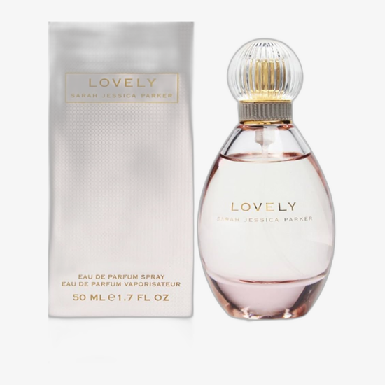Sarah Jessica Parker Lovely fragrance set with Eau de Parfum, shower gel and body lotion
