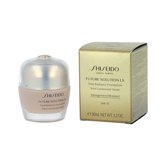 Флакон тонального крема Shiseido Future Solution LX Total Radiance SPF 15