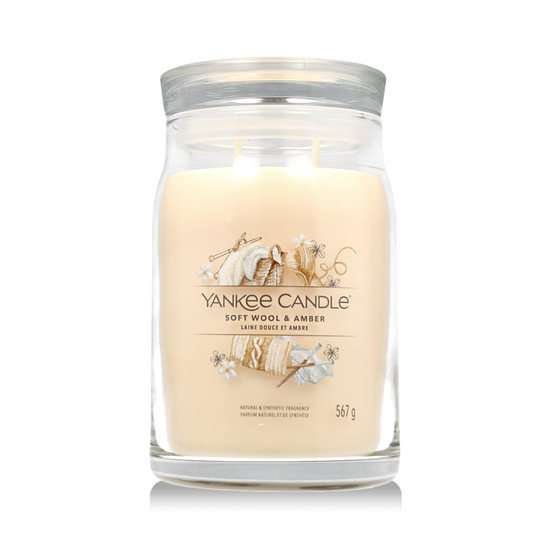Yankee Candle Signature Scented candle Soft Wool & Amber