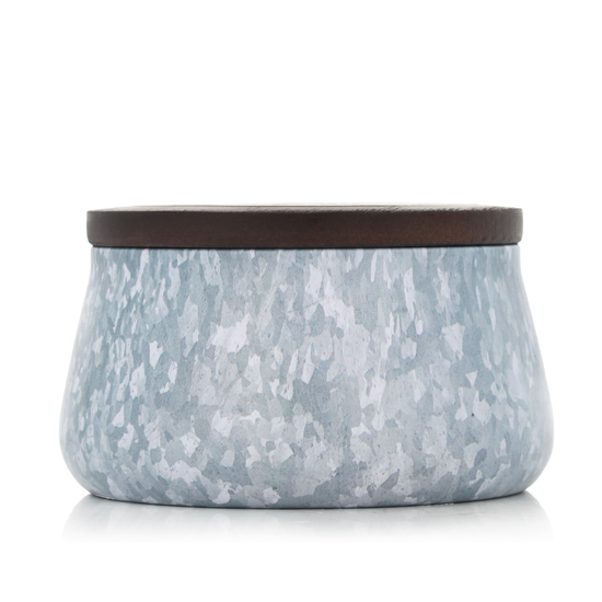 Yankee Candle Outdoor Fresh Rain kvapioji žvakė namų interjerui