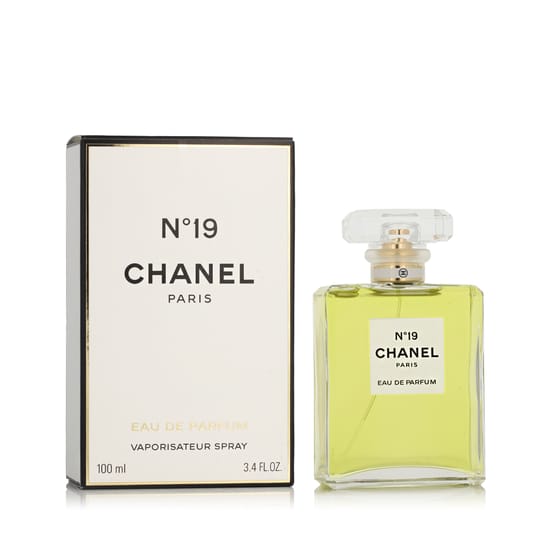 Флакон Chanel No 19 Eau de Parfum, парфюмерная вода с цветочным характером