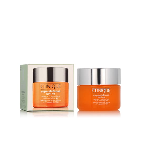 Clinique Superdefense SPF 40 veido gelio pakuotė produkto nuotraukoje