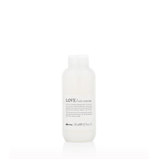 Davines LOVE Curl Controller — средство для укладки вьющихся волос