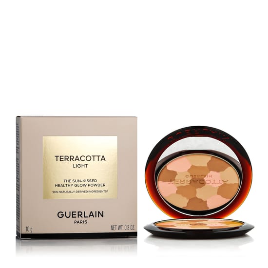 Guerlain Terracotta Light veido pudra natūraliam saulės nubučiuotam įvaizdžiui