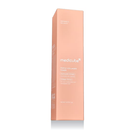 Флакон тонера Medicube Triple Collagen Toner для ухода за кожей