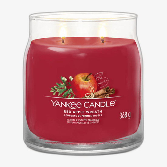 Yankee Candle Red Apple Wreath kvapioji žvakė indelyje