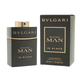 Флакон унисекс-парфюма Bvlgari Man In Black EDP крупным планом